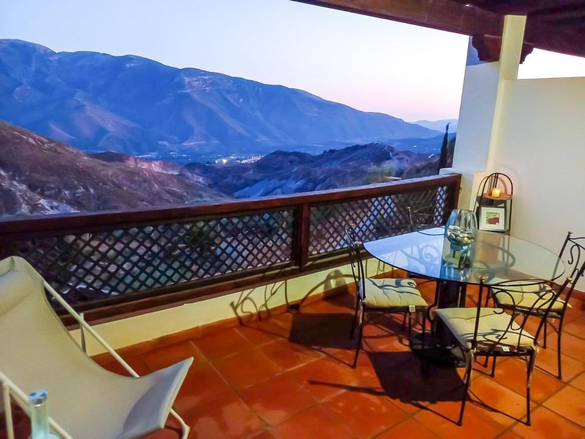 Apartamento En El Corazon De Las Alpujarras Carataunas Exteriér fotografie